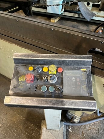 100 Ton, Accurpress #710012, 12' overall, Hurco 7 CNC Back Gauge, one owner, 1995, Tag #16381 - Image 4