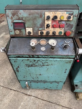 40" x 25" W.F. Wells #B25-2, semi-auto horizontal band saw, 2" blade width, 1998 - Image 9