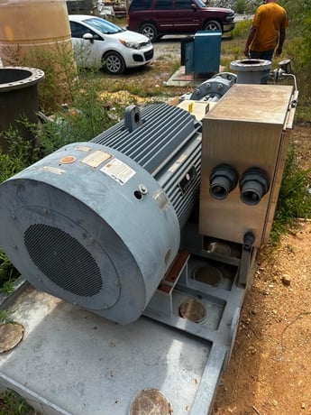 400 HP 3570 RPM Nidec, Frame 449TS, TEFC, 332 A, 460 Volts (2 Available) - Image 3