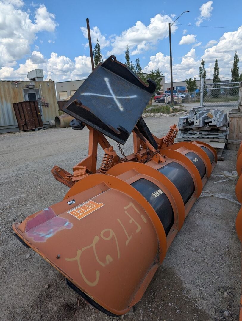Tenco #TC-104, snowplow attachment (2 available) - Image 1