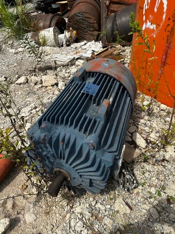 300 HP 1785 RPM Marathon, Frame 449TS, TEFC, 339 A, 460 Volts - Image 2