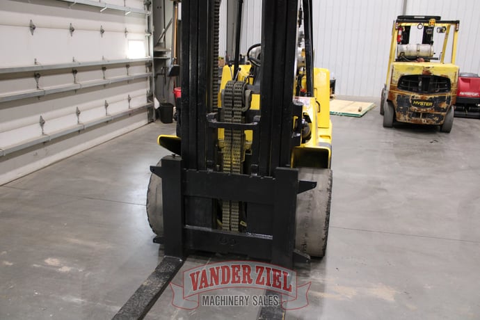 14700 lb. Hyster #S155XL, LPG forklift, 181" load height, 98" mast height, hard tire - Image 8