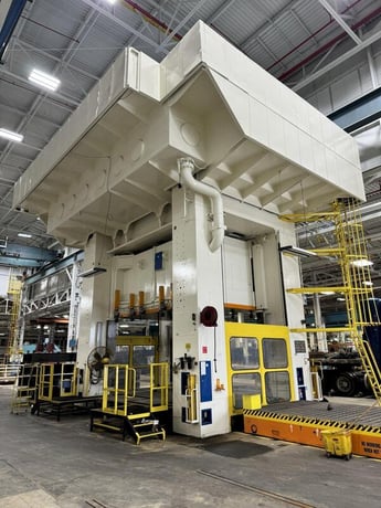 2500 Ton, Schuler SMG #HZPU-T-2250-4600/2450, hydraulic press, 65" stroke, 40" die shut-height min. - Image 1