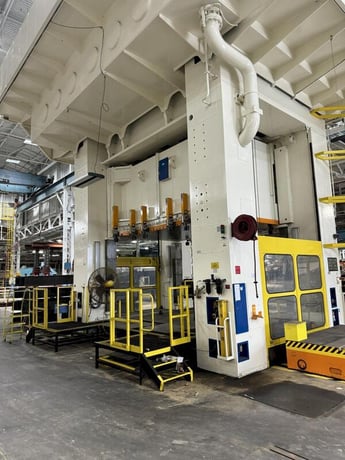 2500 Ton, Schuler SMG #HZPU-T-2250-4600/2450, hydraulic press, 65" stroke, 40" die shut-height min. - Image 2