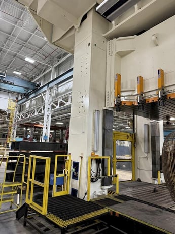 2500 Ton, Schuler SMG #HZPU-T-2250-4600/2450, hydraulic press, 65" stroke, 40" die shut-height min. - Image 6