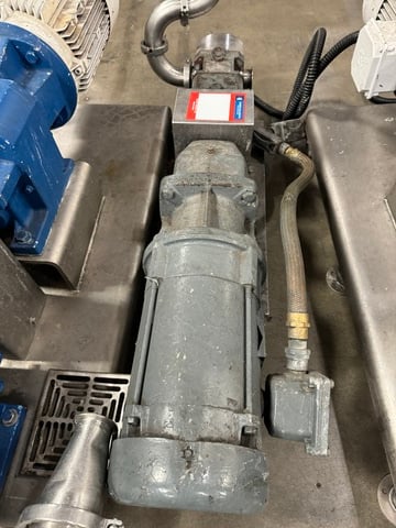 Fristam #FL2751, positive displacement pump, 2" dia. inlet/outlet, 5 HP motor, mounted on Stainless Steel - Image 4