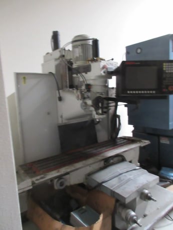 Acra CNC Vertical Mill, Anilam 3300MK Control, 3 HP - Image 2
