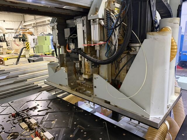 Weeke #Optimat-BHX-500, CNC router processing center, top & bottom processing, dual routers & drill banks - Image 4
