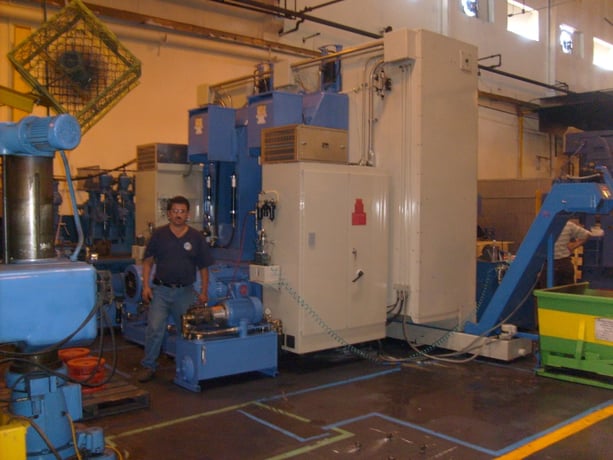 30" Motch & Merryweather #235D, Fanuc CNC, 3-jaw, chip conveyor, new hydraulic, completely remfd 2025, 1 yr - Image 3