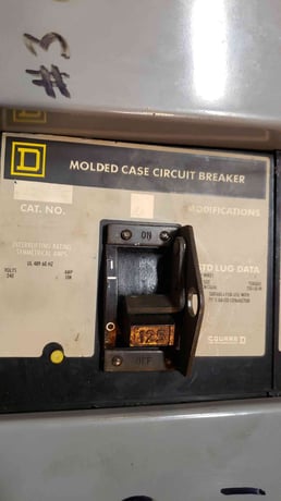 800 Amp. Square D, HCM3273-8, I-Line Panelboard, (10) breakers, 250/600 VAC - Image 6