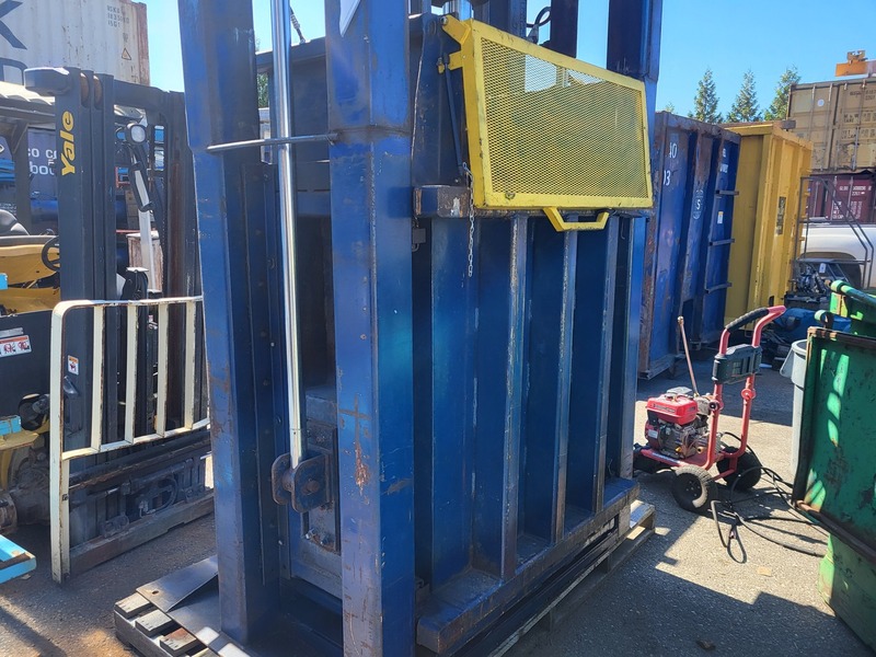 HICO custom made vertical baler, 20 HP, 575 V., 3 phase - Image 7