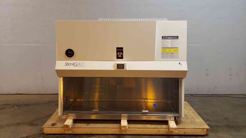 Baker Company #SG603A-HE-M, SterilGard Biological Safety Cabinet, Class II, w/floor stand - Image 6