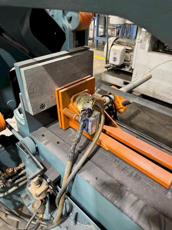12" x 16" Wellsaw #1200, semi-automatic horizontal bandsaw, S/N 55012100 - Image 2