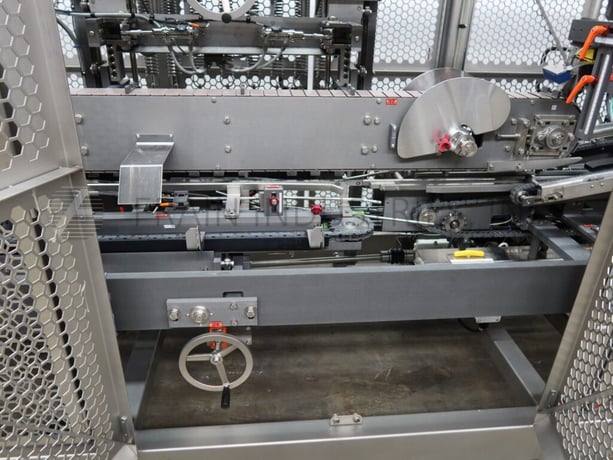 Serpa Packaging #2000WA, automatic, continuous motion, Stainless Steel, wrap around hot melt glue cartoner - Image 2