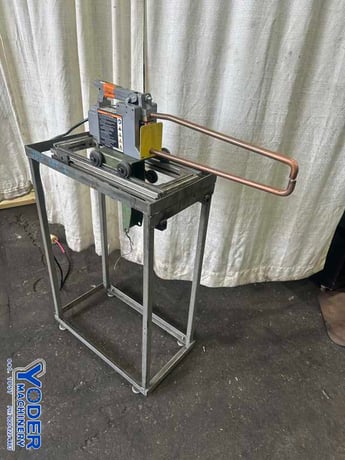 Chicago #61206, electric spot welder, 18" throat, 14" welder travel, 240 V., 10.4 amp output - Image 8