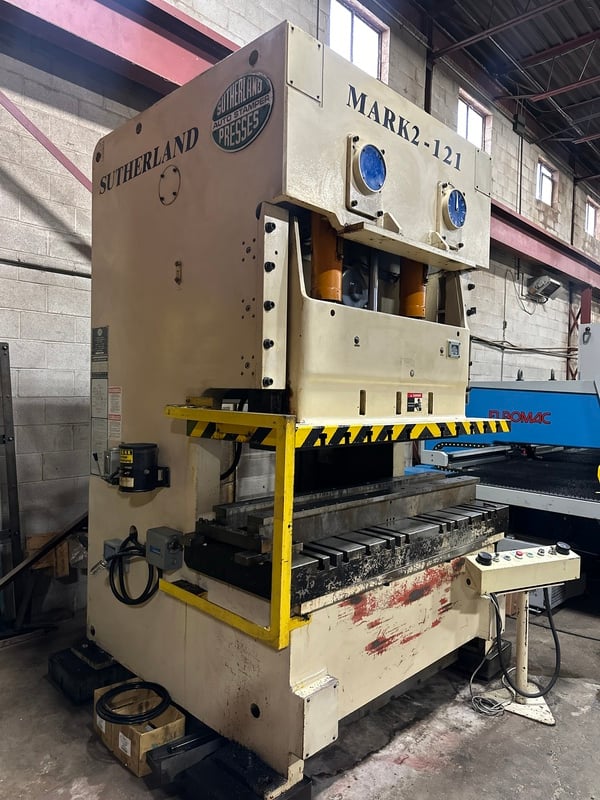 121 Ton, Sutherland #Mark-2-121, OBS gap frame press, 3" stroke, 14.96" die space, 45-90 SPM, 2000 - Image 4