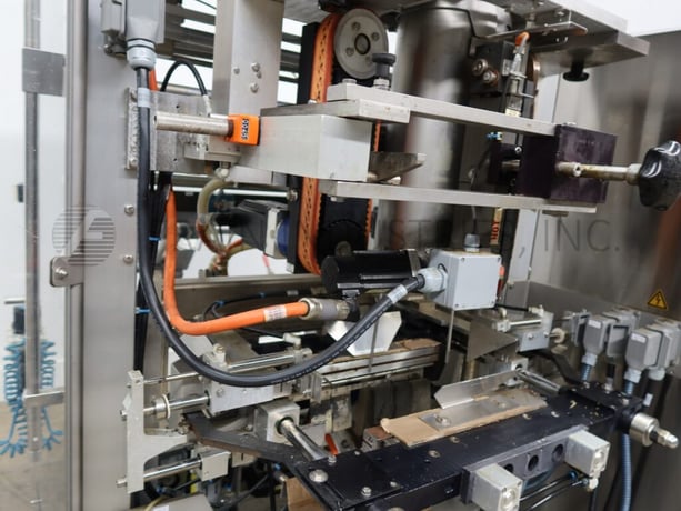 Bosch #SVE-3800, automatic, Stainless Steel, vertical form fill & seal machine, 20-100 packages/min - Image 2
