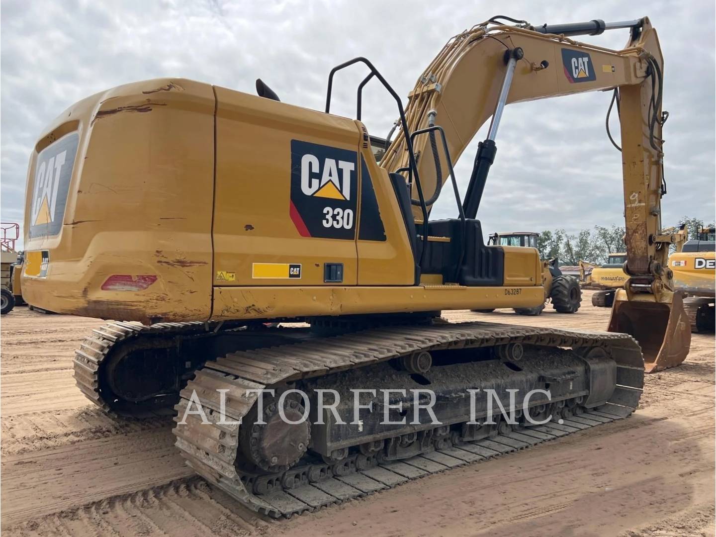 Caterpillar 330-07, Crawler Excavator, 3621 hours, S/N: LHW00385, 2019 - Image 3