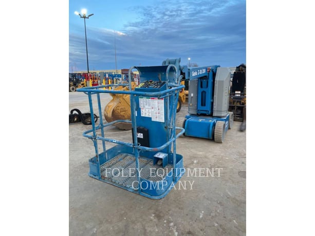Genie Industries Z30/20N, Articulated Boom Lift, 400 hours, S/N: Z30N16F-17361, 2016 - Image 2