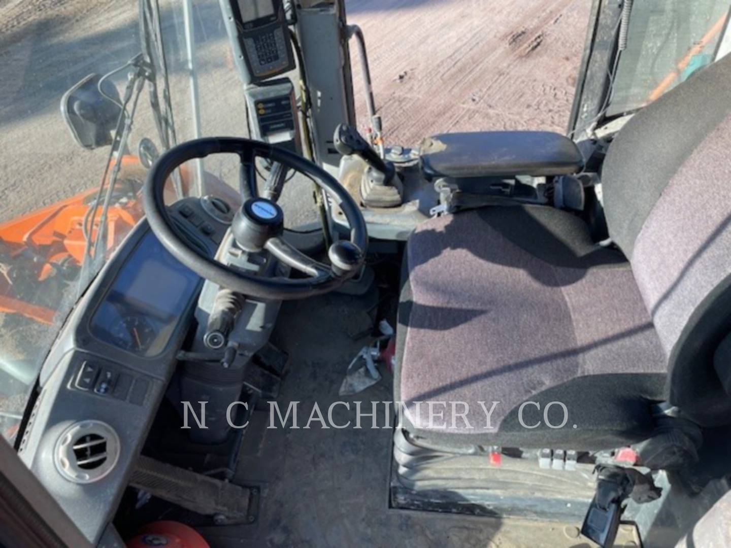 Doosan Infracore America Corp. DL420-3, Wheel Loader, 17943 hours, S/N: DWGCWLAOPD1010173, 2013 - Image 7
