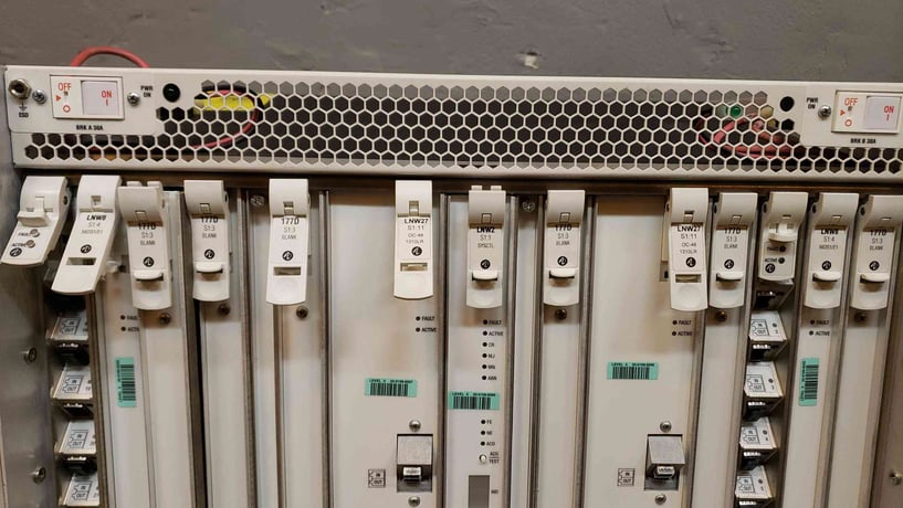 Alcatel-Lucent, 1665 DMX (Data Multiplexer), LNW8/LNW27/LNW170/LNW74/LNW2 modules, 30 Amps. Each line, -48 - Image 2