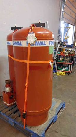800 lbs. Fenwal, Fire Suppression System, FM-200 Agent, 32-130 F temp. range, 360 psig @ 70 F - Image 4