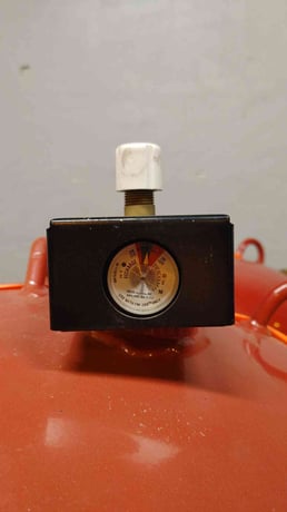 760 lbs. Fenwal, Fire Suppression System, FM-200 Agent, 130 F max temp., 360 psig @ 70 F - Image 5