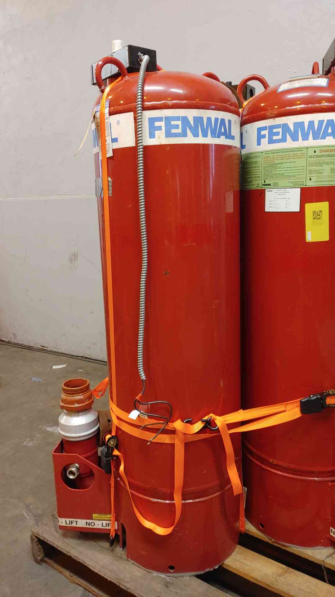 270 lbs. Fenwal, Fire Suppression, FM-200 Agent, 360 psig @ 70 F - Image 2