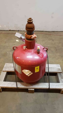 133 lbs. Buckeye, Fire Clean Agent Cylinder, Partly Full, FM-200 Agent, 32-130 F temp. range, 360 psig @ 70 F - Image 1