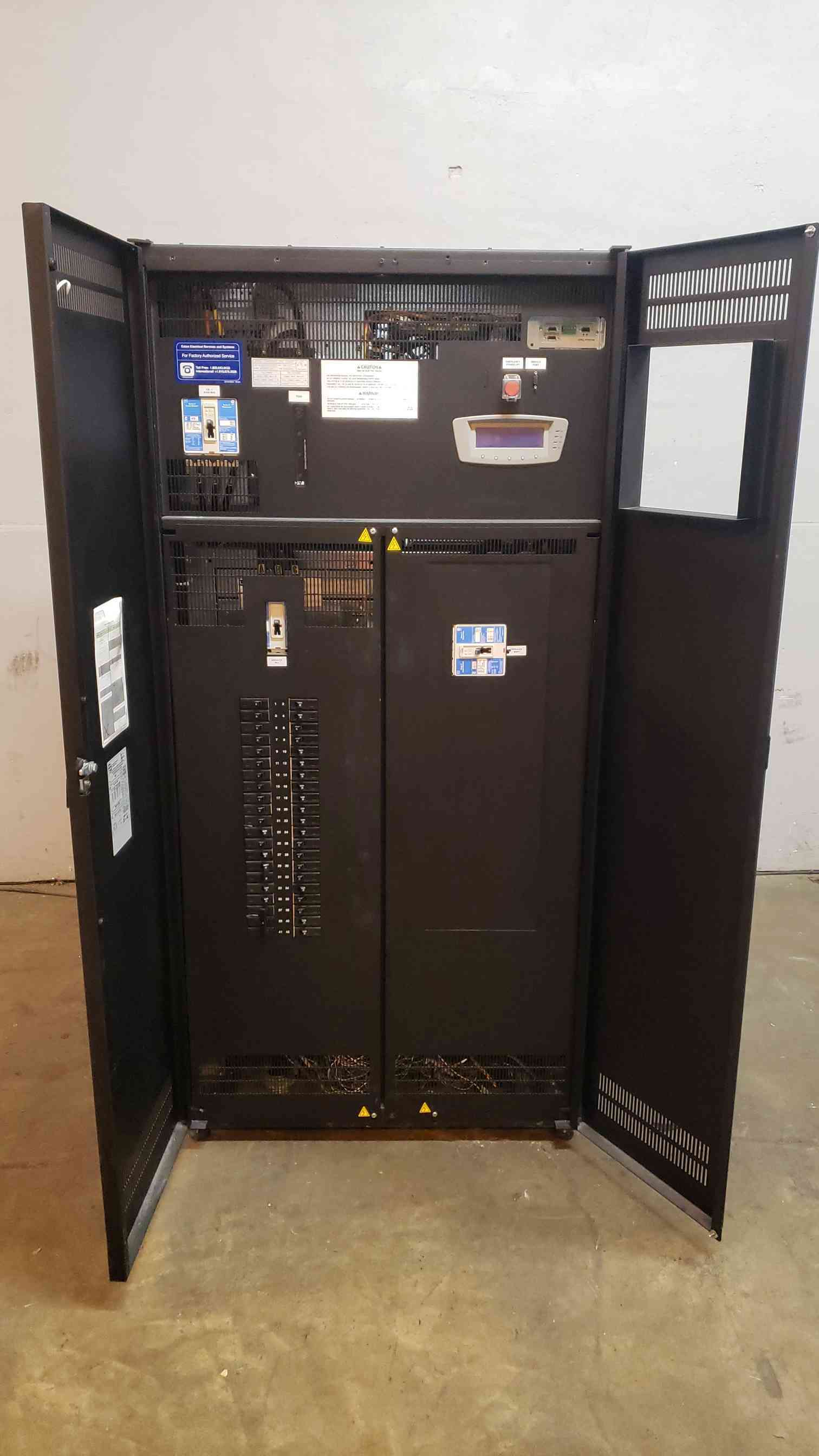 75 KVA Eaton, PDU Cabinet, w/Breaker Distribution Transformer, 3 phase, 480 x 208Y/120 V, 2007 - Image 3