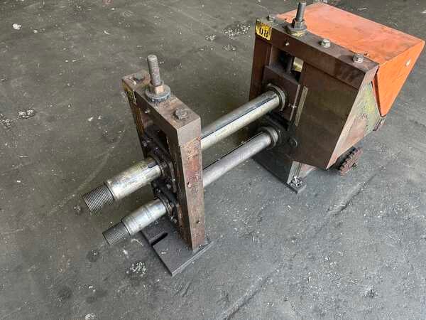 20 Stand, Yoder #M3, rafted roll forming heads, 3 spindle diameter, 18" roll space, equal geared - Image 1