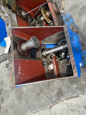 20 Stand, Yoder #M3, rafted roll forming heads, 3 spindle diameter, 18" roll space, equal geared - Image 8