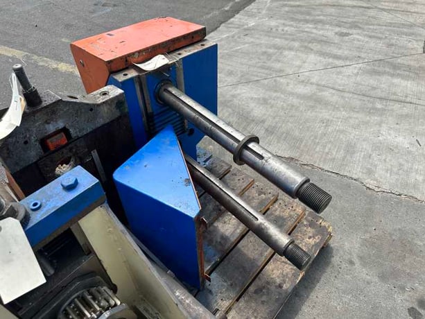 20 Stand, Yoder #M3, rafted roll forming heads, 3 spindle diameter, 18" roll space, equal geared - Image 10