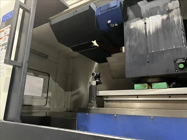 Hwacheon #Vesta-1050B, CNC vertical machining center, Fanuc i, 41.3" X, 23.6" Y, 23.6" Z, 8000 RPM, 30 - Image 5
