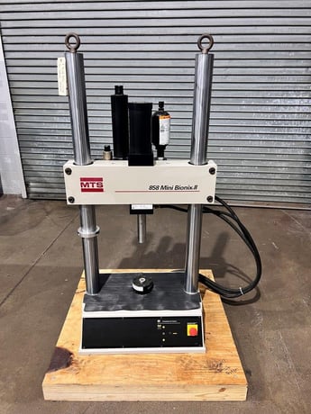 3.3 KIP MTS #858-Mini-Bionix-II, 2 colums, 4" Stroke Actuator, 3000 PSI - Image 1