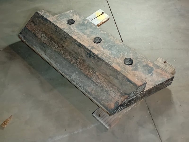 Komatsu wear plate #PZKV179623, Komatsu ground engaging tools (GET), new surplus - Image 7