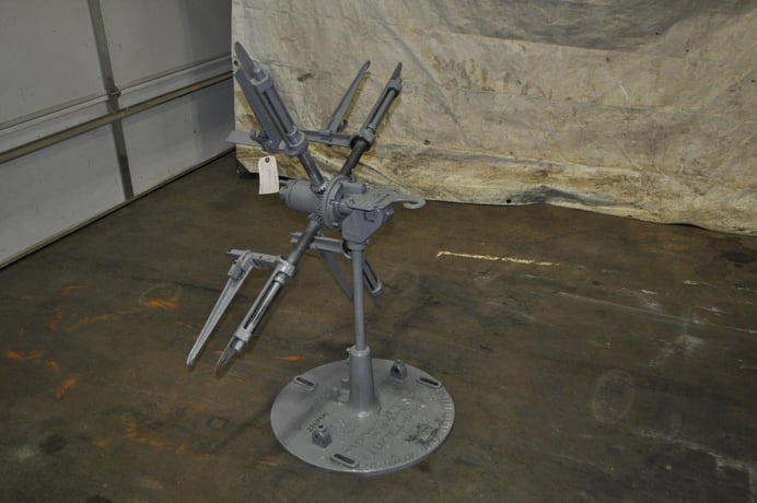 300 lb. Littell #3, non-powered uncoiler, 8" mandrel, 48" outside dimensions, 10"-20" ID, manual expansion - Image 4