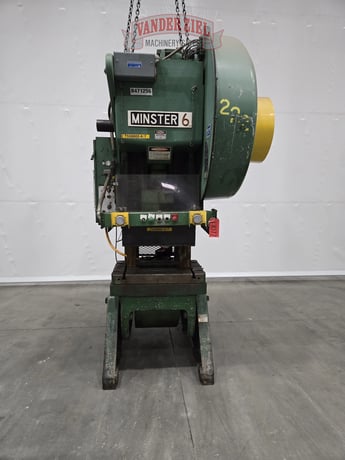 60 Ton, Minster, C-frame OBI press, 32" x21" bed - Image 2