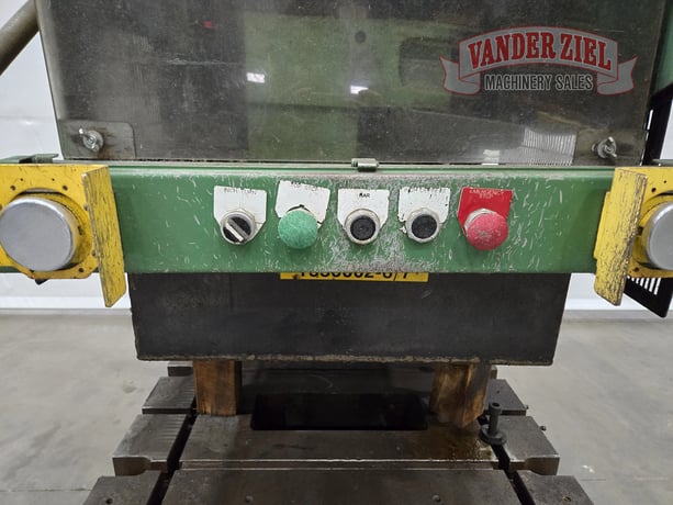 60 Ton, Minster, C-frame OBI press, 32" x21" bed - Image 4