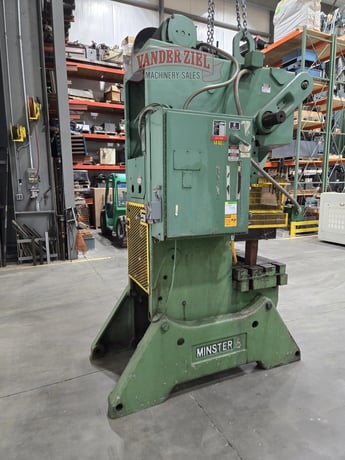 60 Ton, Minster, C-frame OBI press, 32" x21" bed - Image 7