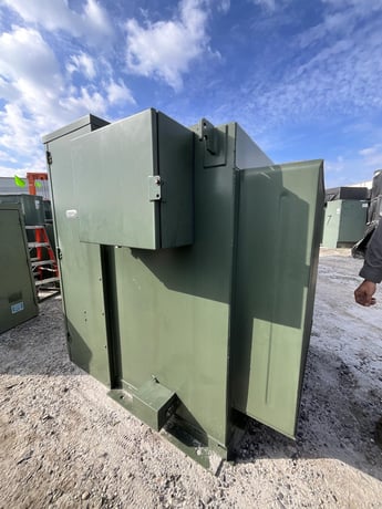 1000 KVA 13200GY/7620 Primary, 380Y/219 Secondary, 3 phase, Padmount Transformer, new - Image 2