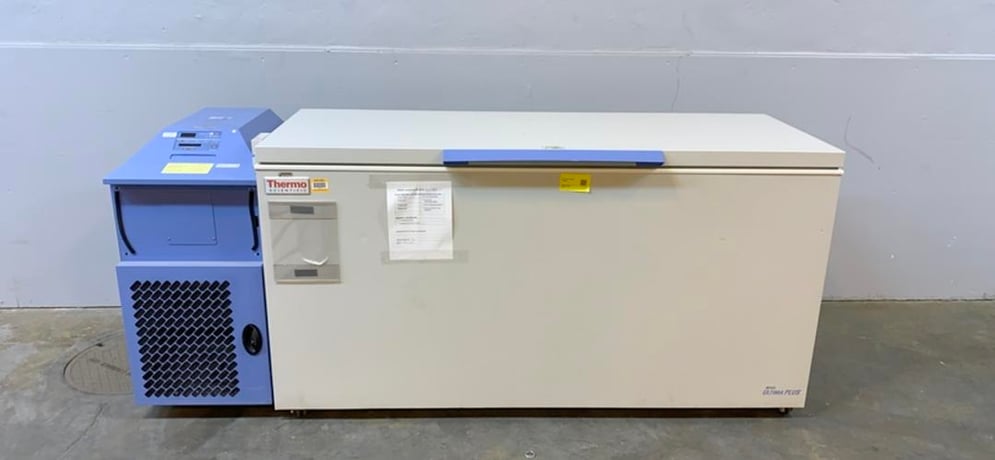 Thermo Scientific #5820, Chest Freezer, R-404A, -70 deg. C, 96" L x 31" width x 40" H, 400/147 psig, 12 Amps - Image 1