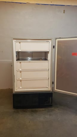 Harris Manufacturing #DLT-25V-85D14, Lab Freezer, -80 deg. C, 47" L x 35" width x 78" H - Image 8