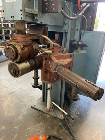 100 KVA Sciaky #P100-440-SEAM-30-301, universal seam welder, 26"/31" throat, 440/460/480 V. - Image 4