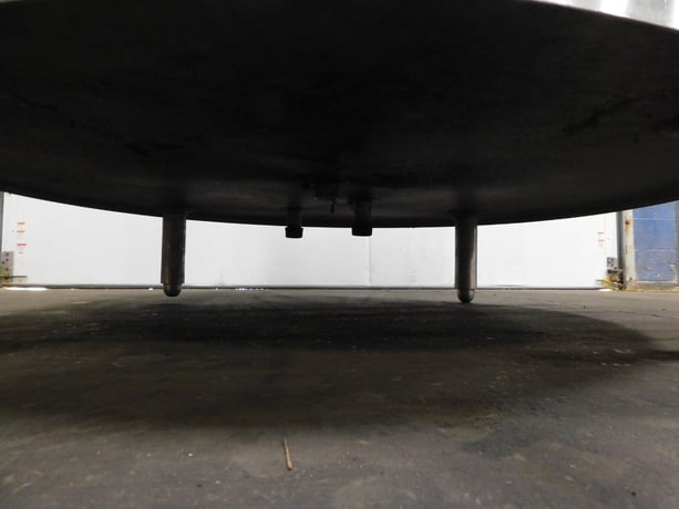 Walker 15 BBL 304 Stainless Steel tank, 15 barrel, 16" x20" manway, 3" side port, (3) 2" top inlets - Image 8