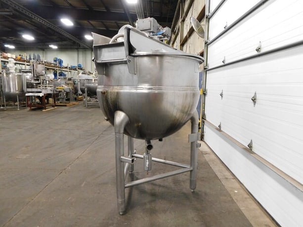 200 gallon Hamilton, Stainless jacketed mixing kettle, 2 HP, 1730 RPM, 48" dia. x 36" deep - Image 5