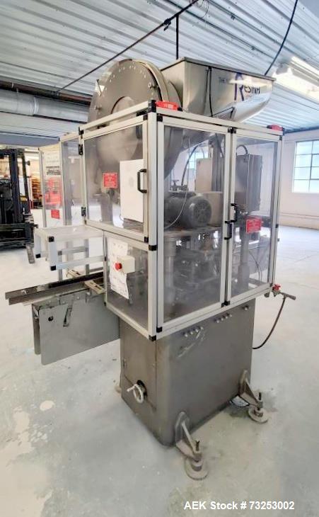Resina #NRS-30, Automatic Single Head Chuck Capper, 20-60 CPM, 13-120 mm Capacity size, 6" outside dimension - Image 2