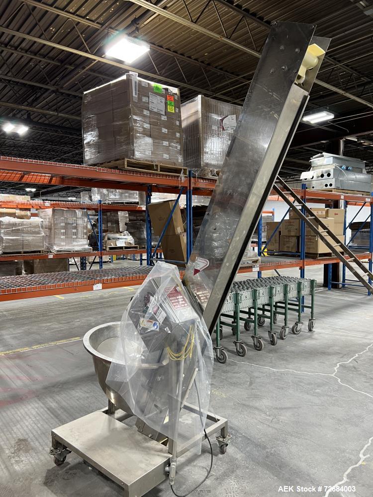 Palace #TH-2.5-83, Inclined Belt Conveyor, no motor, 120 V, 2006 - Image 1