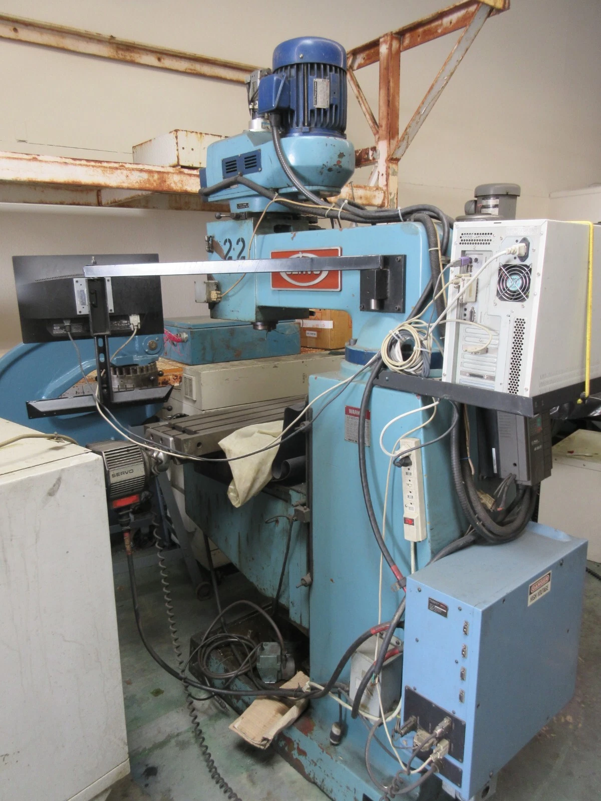 Servo #GS18NF, Vertical Mill, 3 HP, 208/240 V. - Image 10