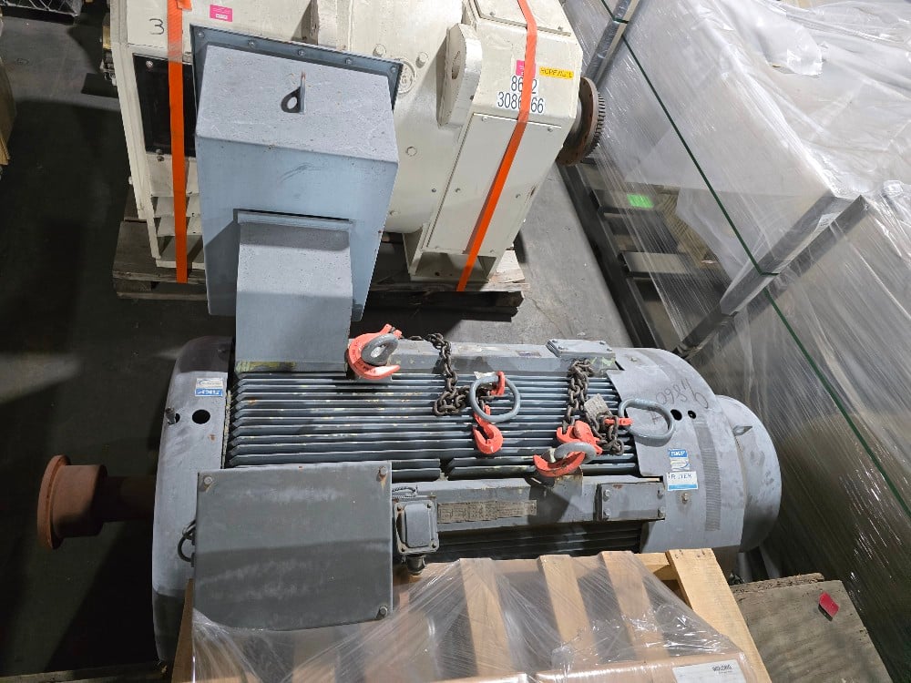 500 HP 900 RPM Teco Westinghouse, Frame 6808B, TEFC BB, 2300/4160 Volts, CU Rotor, Used electrically OK - Image 4